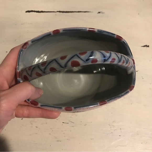 Vtg  Hand Painted Italian Pottery Basket Winter Theme Deer And Lute Signed E R - Picture 6 of 12